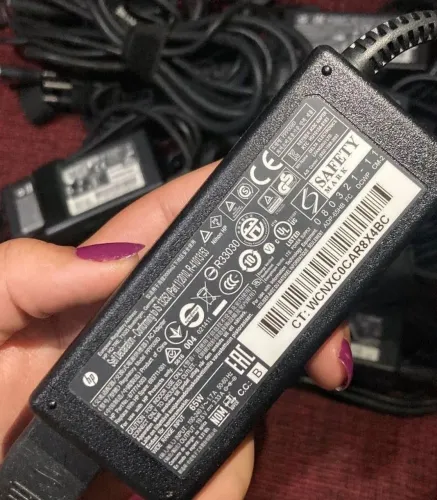 Carregador Para Notebooks HP 65W Original