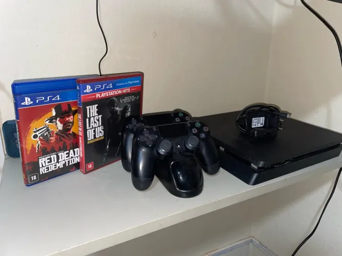 Ps4 slim 1TB 