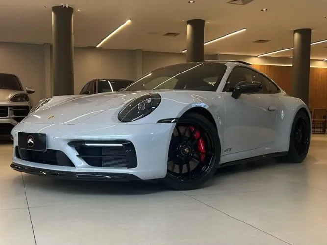 Porsche 911 Carrera 4 GTS Coupe 3.8 24V (991) 2024