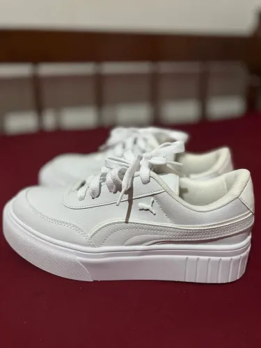 Tênis feminino puma 