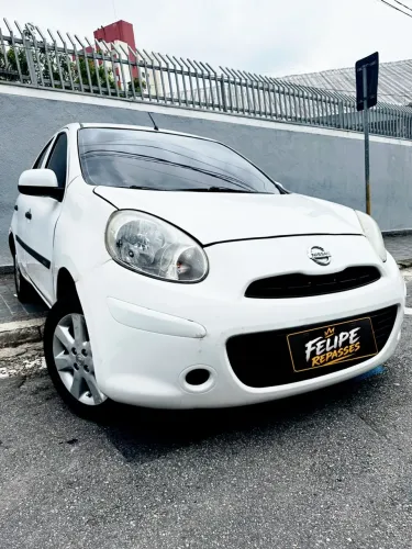 Nissan March S 1.0 16V Flex Fuel 5P 2013