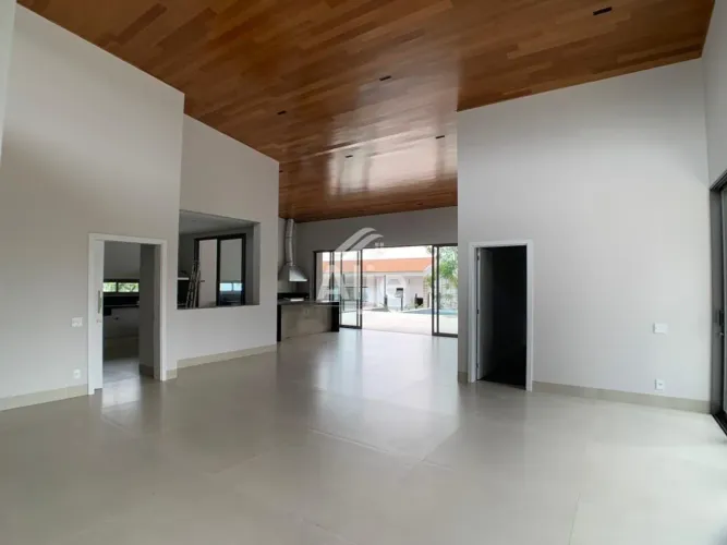 VENDE-SE Casa em condomínio NO VALE DO CANAÃ - MARÍLIA/SP