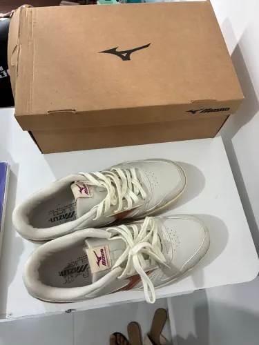 Tênis Mizuno Street Wind Feminino Original - Branco/Bege Nº 40