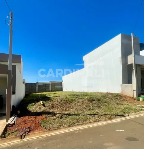 Terreno Condomínio em São Carlos