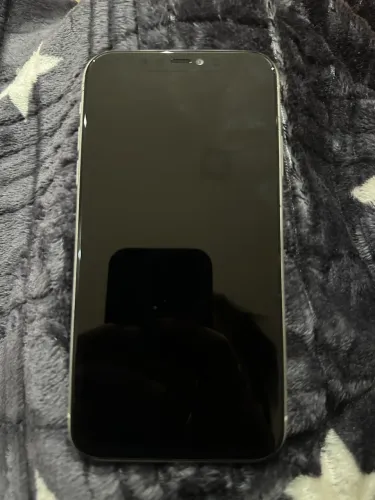 iPhone 11 GB 64 Câmara ? Face ID ? Bateria ? Único Dono ?