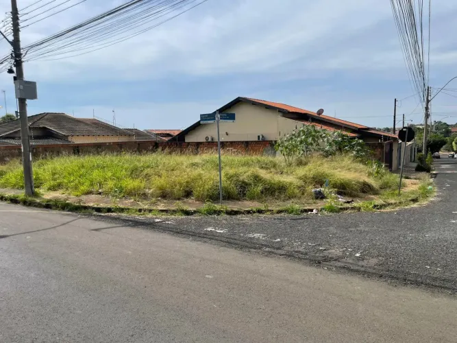 Terreno à venda em São José do Rio Preto/SP