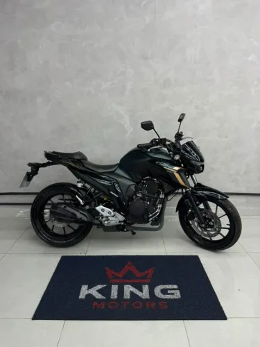 FZ25