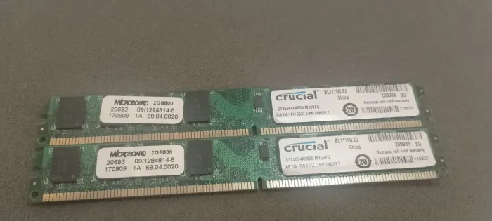 4Gb Memória RAM Crucial DDR2