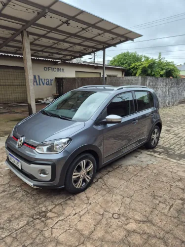 Volkswagen Up! Cross 1.0 TSI Total Flex 12V 5P 2018