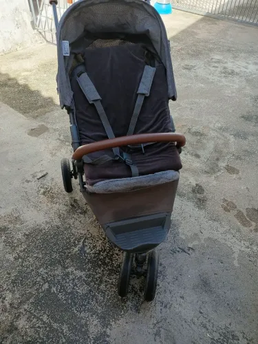 Vendo carrinhos de bebê 