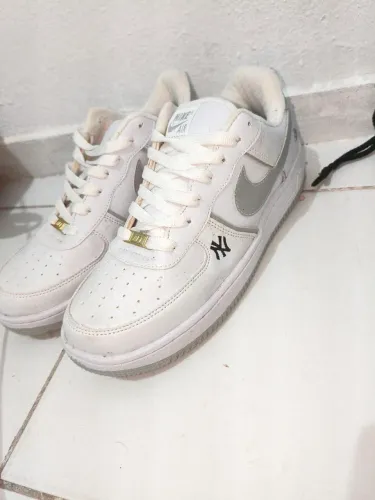 AIR FORCE 1 NY