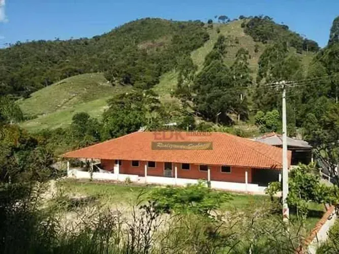 Sítio com 6 dormitórios à venda, 6500 m² por R$ 550.000,00 - Zona Rural - Natividade da Se