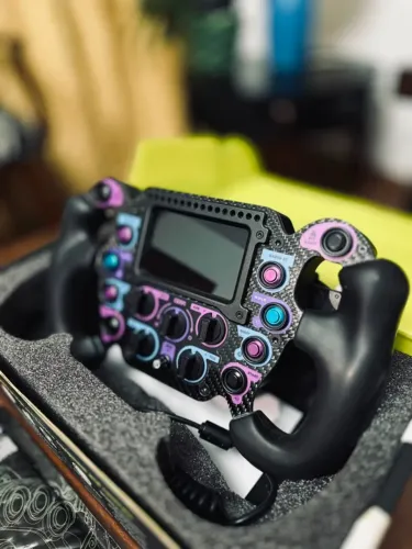 Direct Drive Simucube e Volante GOMEZ Sim Racing