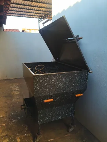 Churrasqueira a bafo