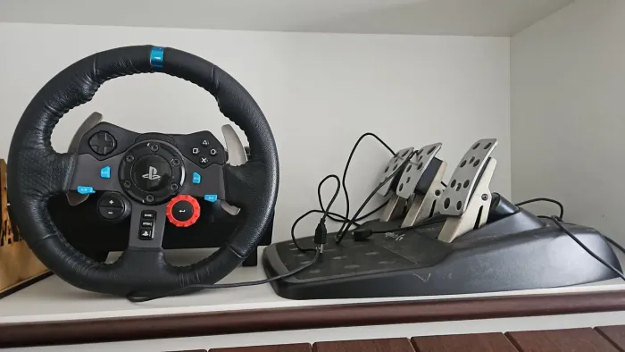 G29 logtech semi novo
