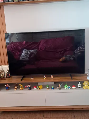 Tv samsung cristal 50 polegadas ainda com plástico na tela