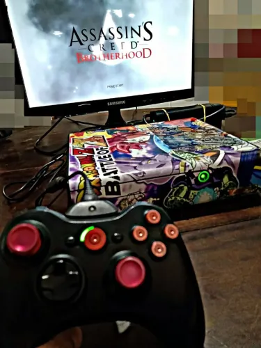 Xbox 360 Super Slim Dragon Ball