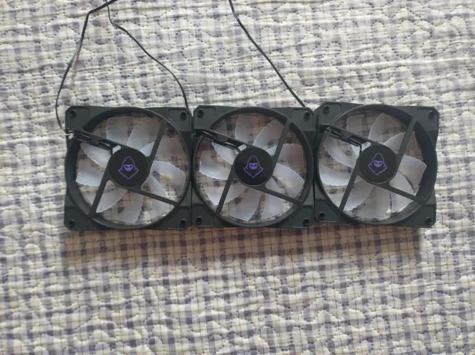 Kit 3 ventoinhas Mancer RGB