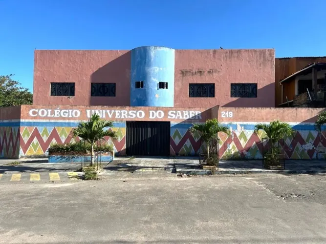 Prédio para alugar, 706 m² por R$ 5.536,80/mês - Parque Dois Irmãos - Fortaleza/CE