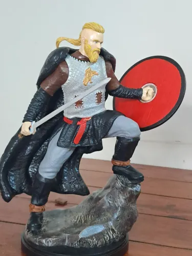Action figure de resina Ragnar Lothbrok pintado à mão .