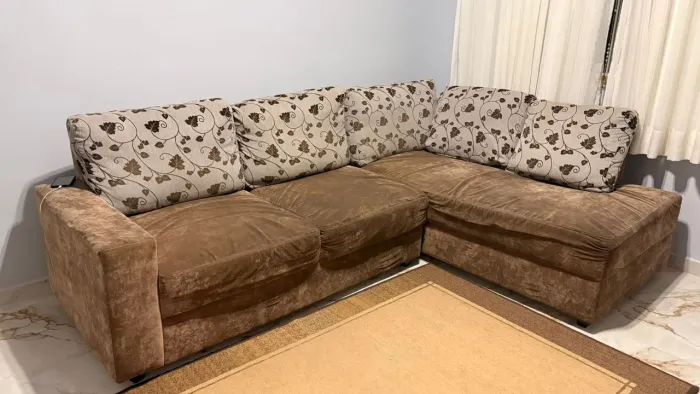 Vendo sofá em L 2.38x183 aceito proposta
