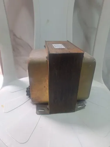 Transformador Bivolt 7000VA