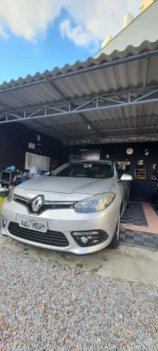 Renault Fluence Sed. Dynamique 2.0 16V Flex Aut. 2015