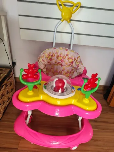 Andador de bebê Jumbo Baby. Funcionando perfeitamente