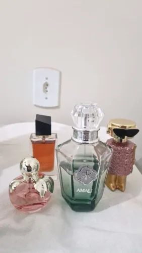 Kit perfumes brand collection seminovos e perfume pela metade avatim amaú
