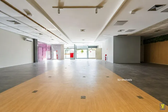 Loja de 401 m² no Shopping Carlito Pamplona