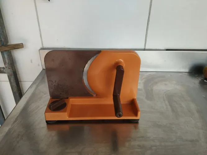 Vendo fatiador manual