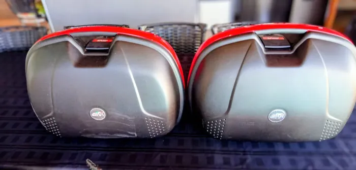 Baú Givi 40L