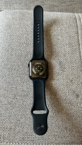 Apple watch series 8