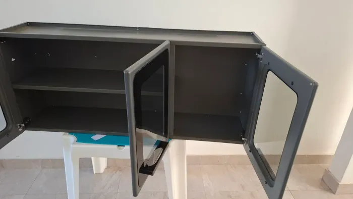 Armário aéreo 3 portas em aço ( semi novo)