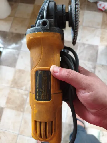 Esmerilhadeira DeWalt 800w Profissional 