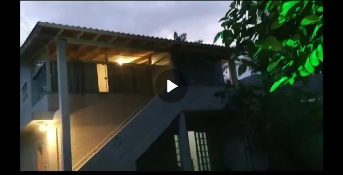 Açores 300 m da praia 3 aptos(reversível) 13 X 29 e 200 m2 construção