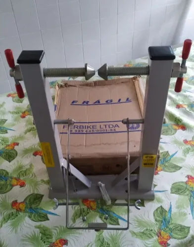 Alinhador de roda de bicicleta Novo 