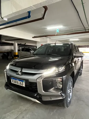 Mitsubishi L200 Triton Sport HPE-S 2.4 CD Dies. AUT 2022