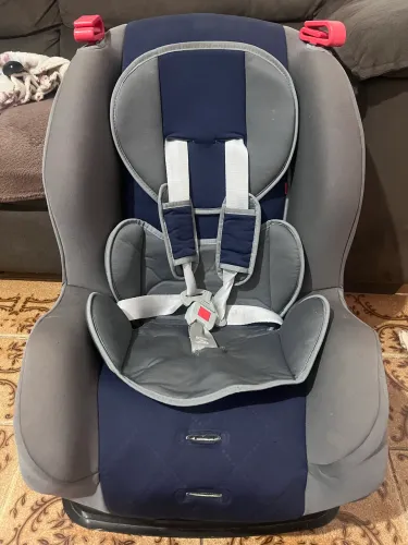 Cadeirinha tutti baby