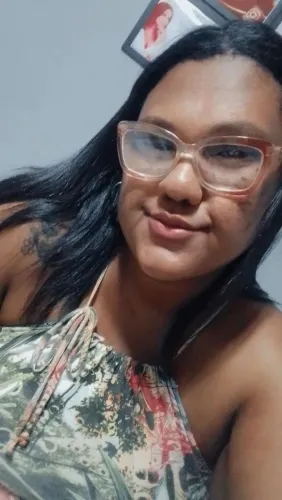 Babá e cuidadora 