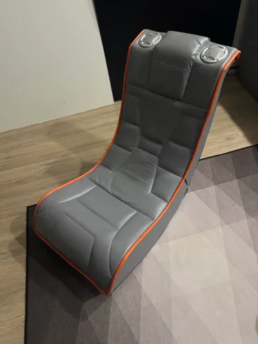 Cadeira Gamer X Rocker com Sistema de Som Integrado | Muito Conservada