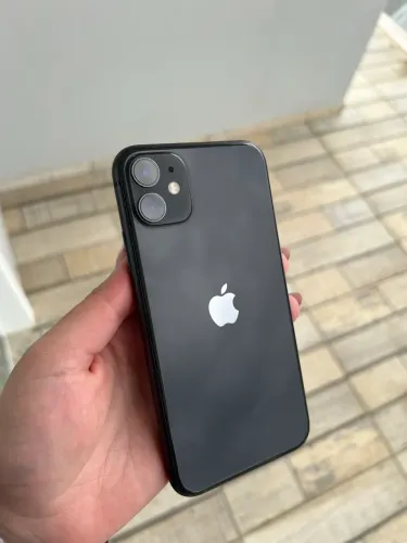 iPhone 11 - 128gb
