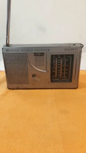 Rádio Motobras RM - PF33, três faixas