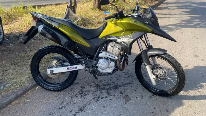 XRE 300 ano 2012 extra 