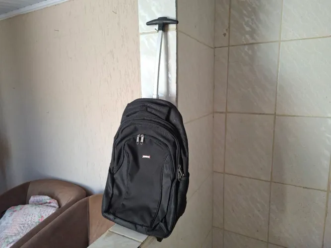 MOCHILA DE RODINHAS