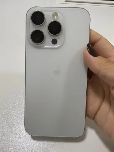 Vendo IPhone 15 pro 128gb