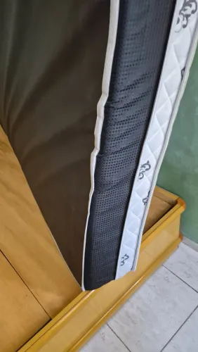Vendo Colchão Queen Size LUCKSPUMA Colchões Kingsdown  Pouco Tempo de Uso