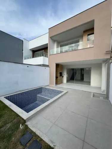 Casa com Piscina, Quintal Amplo e 1 Quarto - Oportunidade!