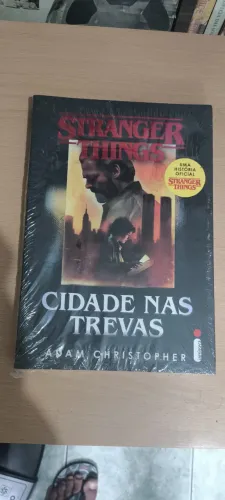Livro Cidade das trevas