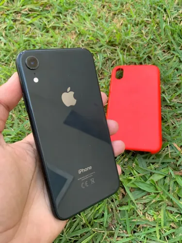 iPhone XR